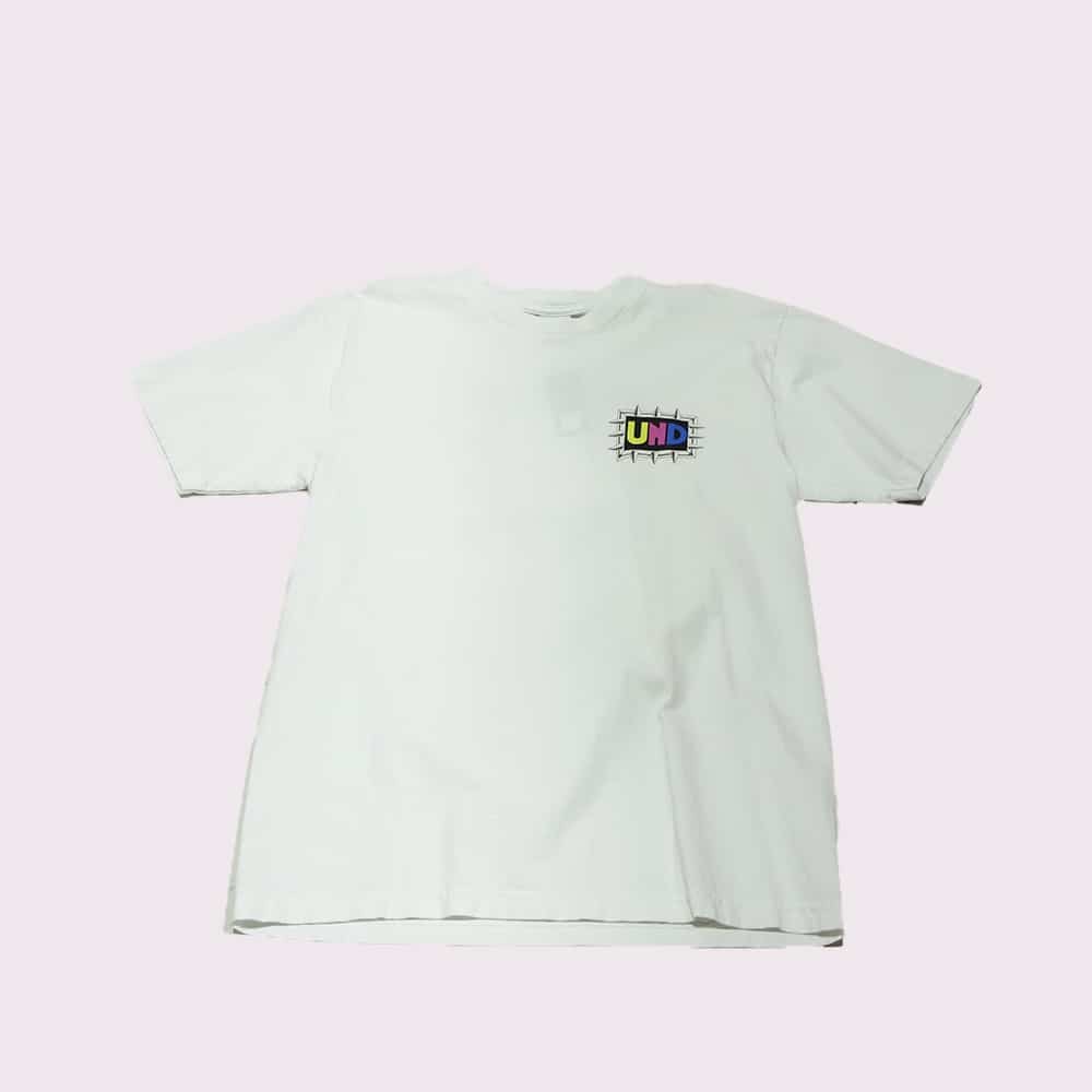 [PLABL0319] Undefeated Spikes T-Shirt