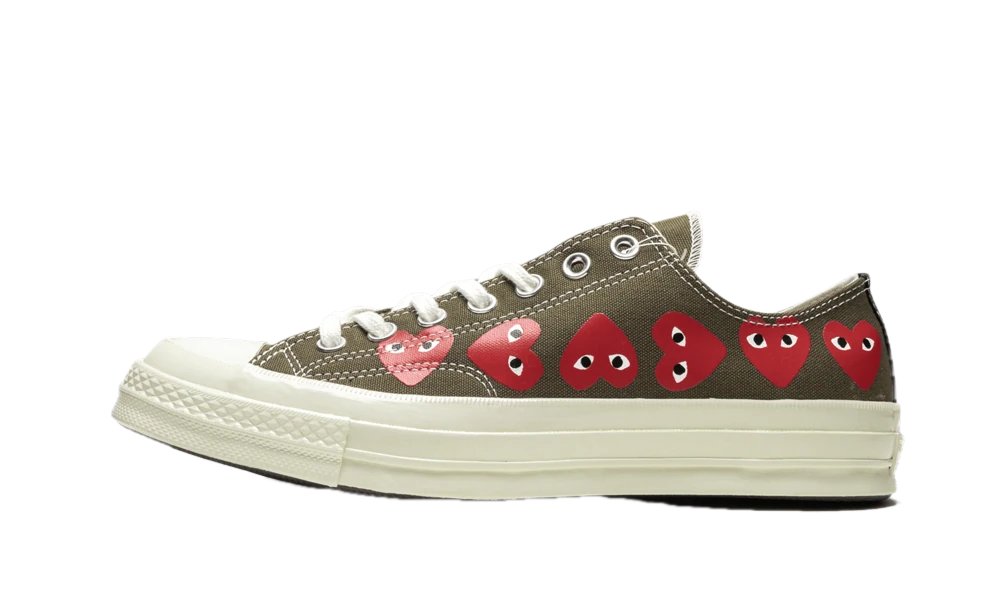 Comme des Garçons Play x Converse Chuck 70 (Chucks)